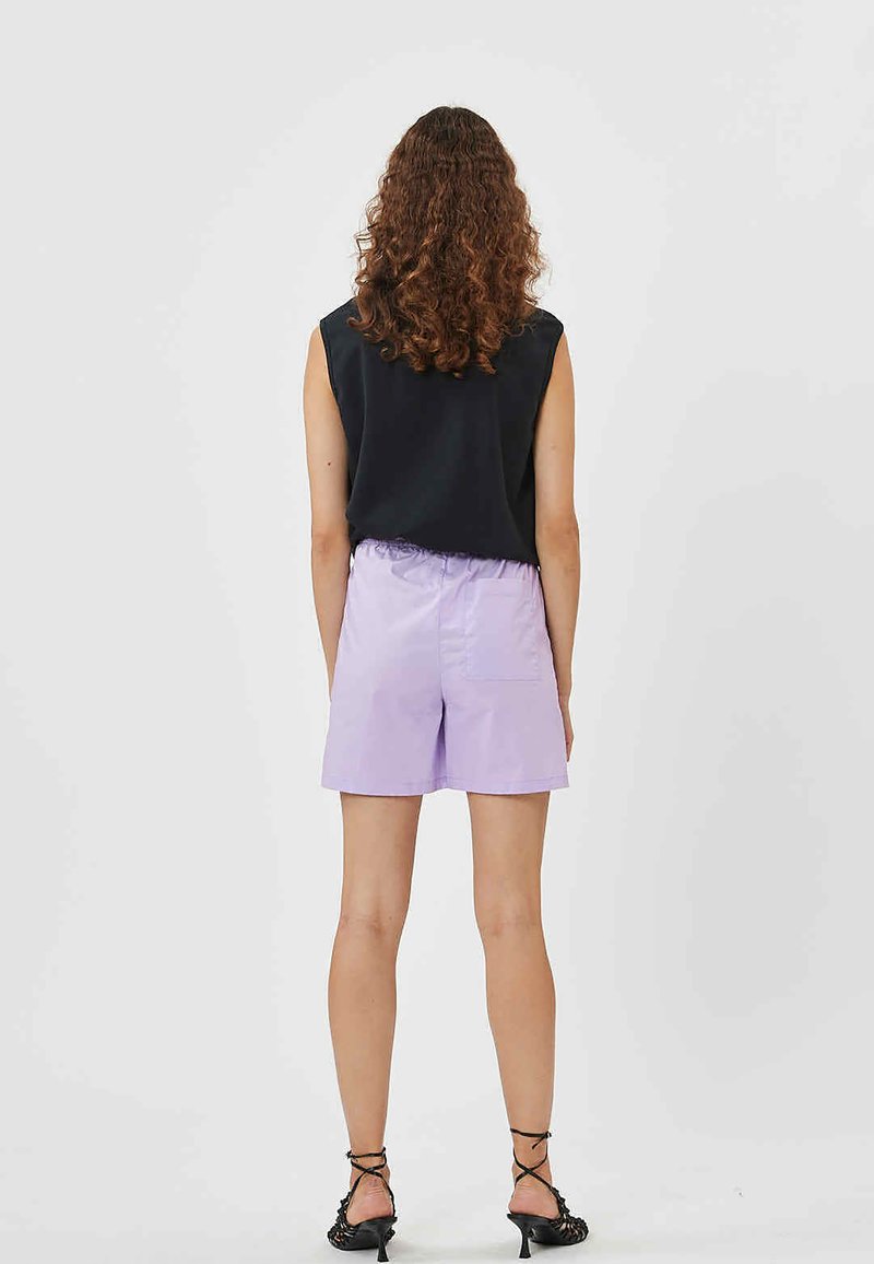 Minimum LUANNA - Shorts - Lavendula