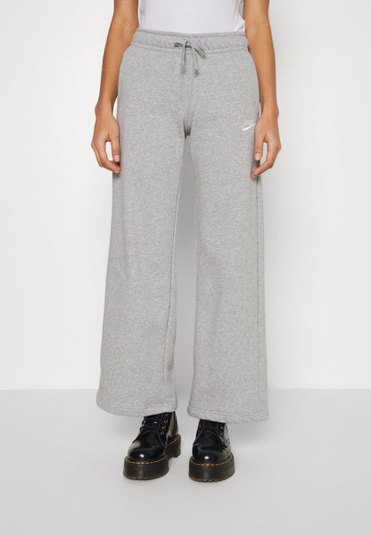 Nike Sportswear CLUB PANT WIDE - Jogginghose - Grey Heather