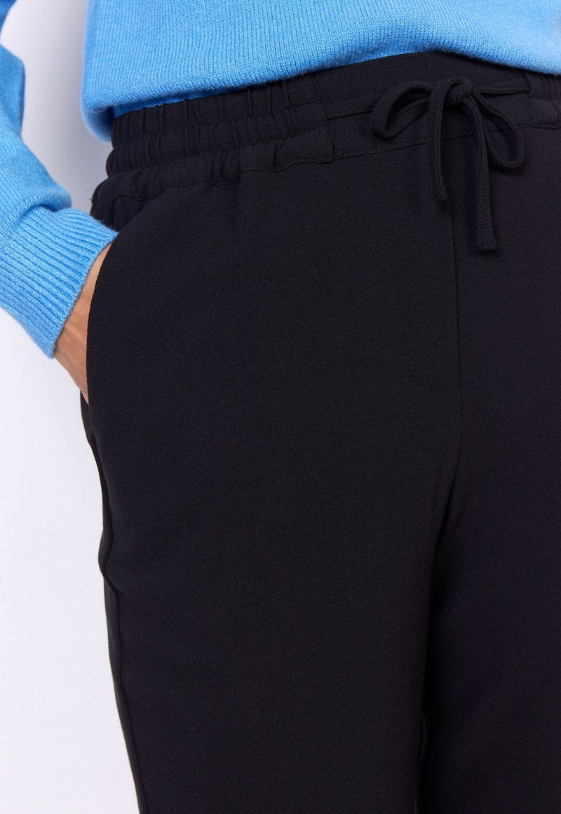 Soyaconcept SC-JUTTA 1-B - Stoffhose - Black