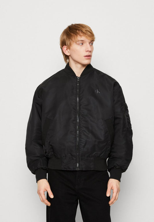 Calvin Klein Jeans BADGE SLEEVE POCKET - Bomberjacke - Black