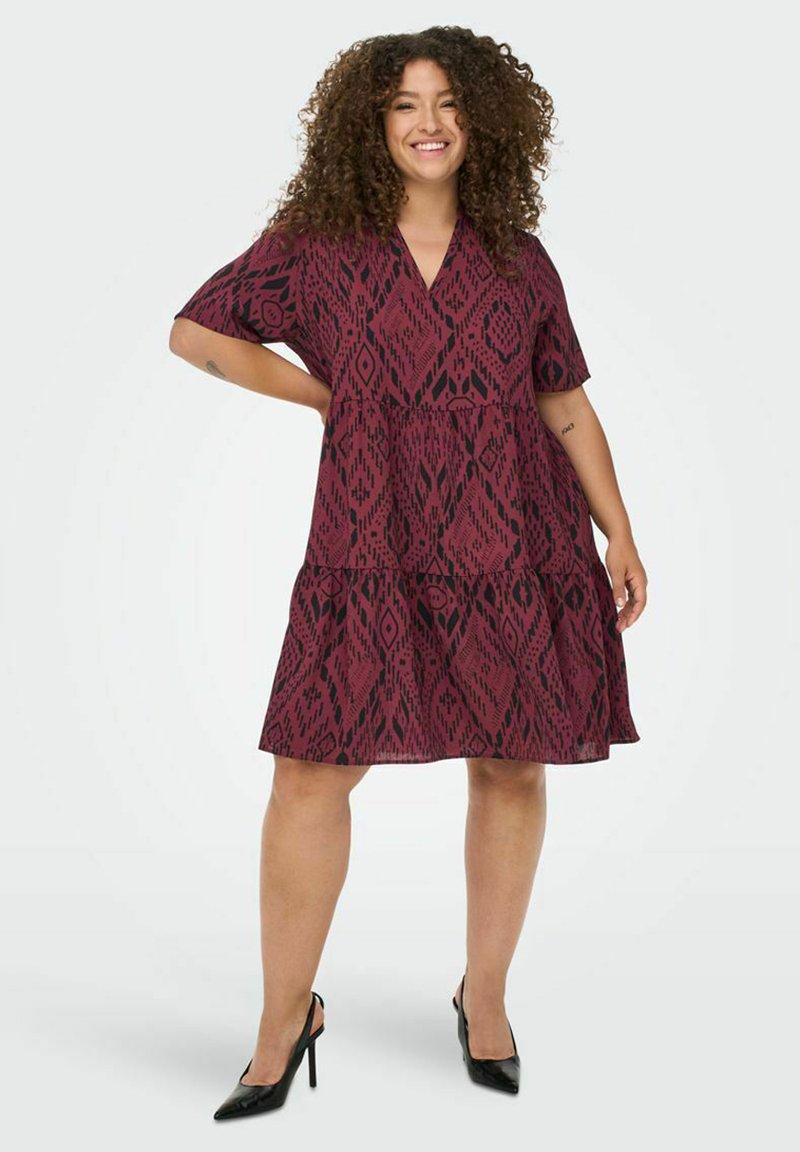 ONLY CARMAKOMA CURVY 2/4 ARM - Freizeitkleid - Windsor Wine