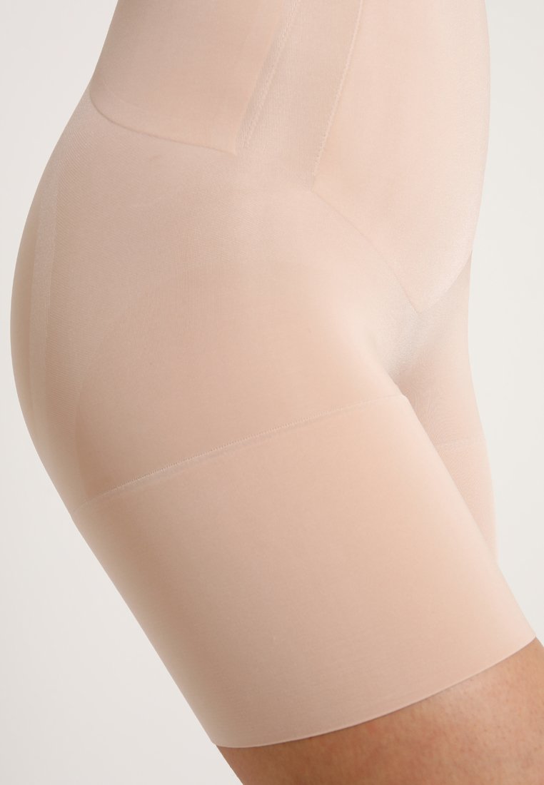 Spanx ONCORE OPEN-BUST MID-THIGH BODYSUIT - Body - Soft Nude
