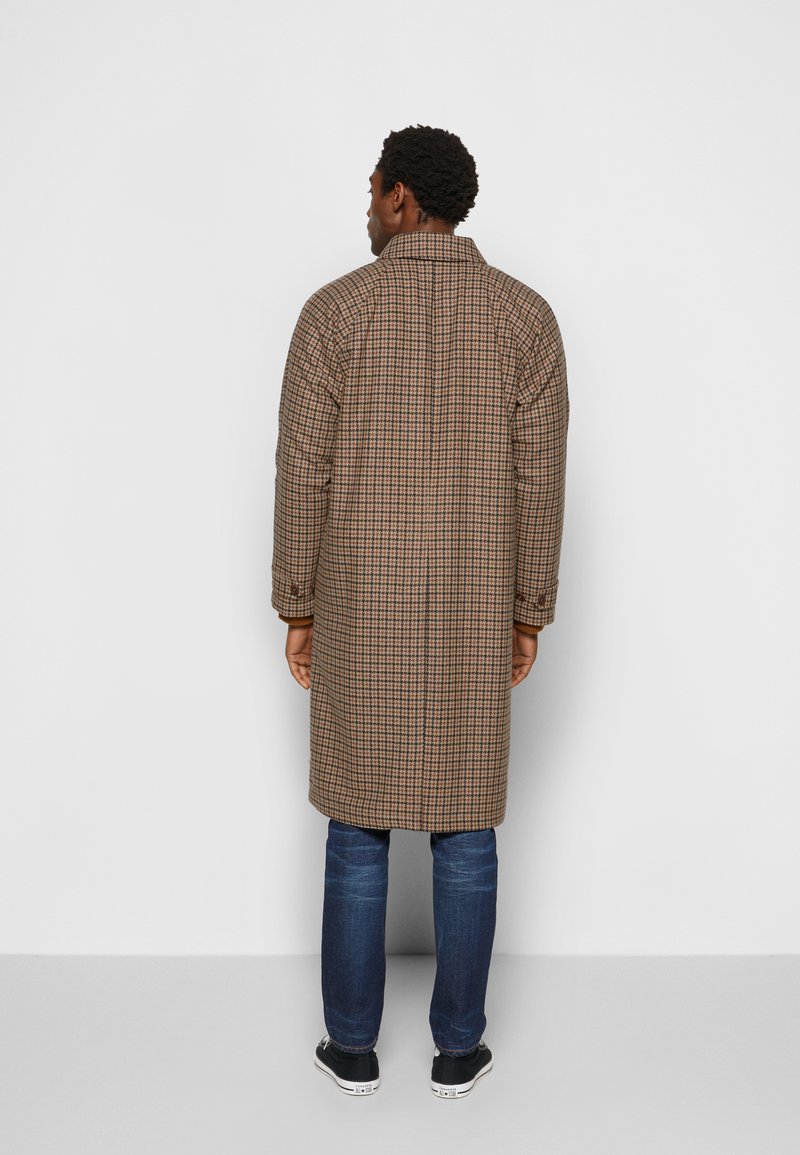 Nudie Jeans COREY - Klassischer Mantel - Brown