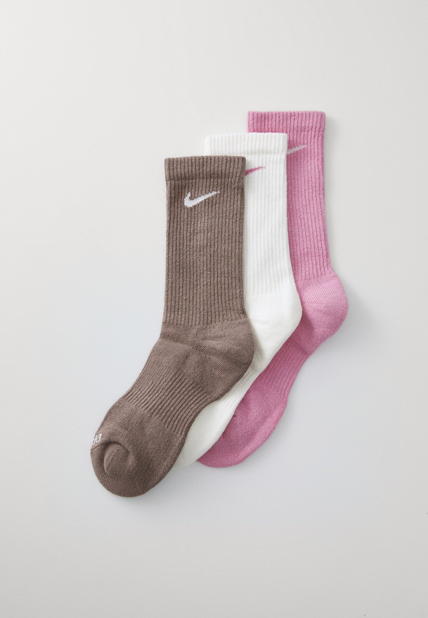 Nike Performance EVERYDAY PLUS CUSH CREW UNISEX 3 PACK - Sports Socks - Mineral Clay/rose Whisper/pearl White/black
