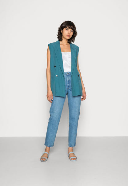 Gestuz DENA MOM JEANS - Jeans Straight Leg - Washed Mid Blue