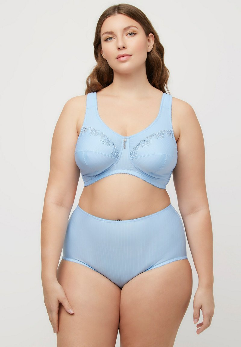 Ulla Popken T-Shirt BH - Bleu Clair