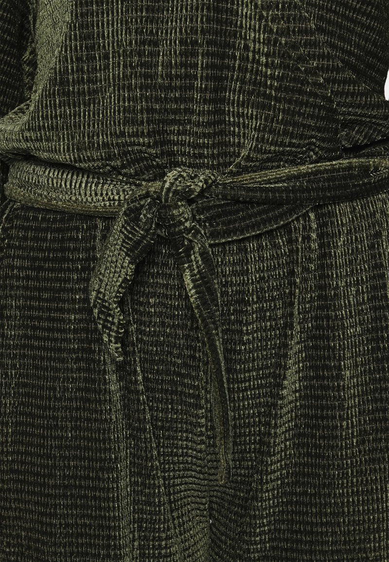 Another Label PACHE - Jumpsuit - Deep Green