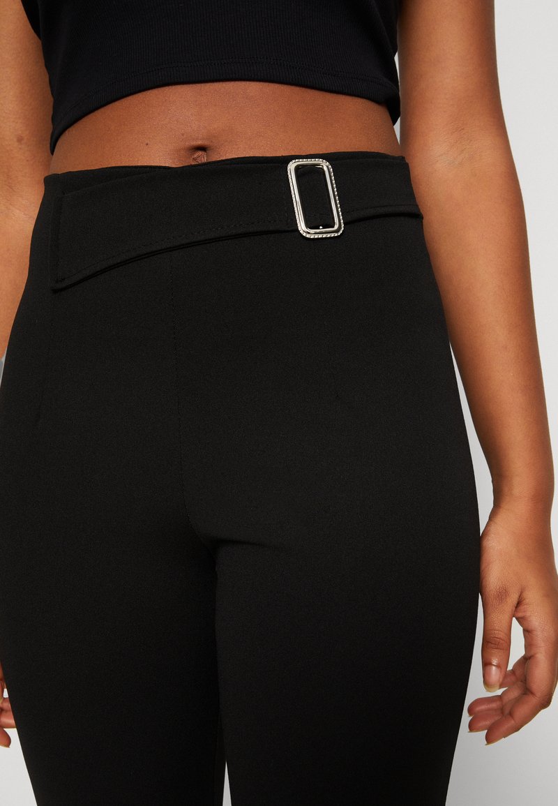 Wal G MELODY BUCKLE TROUSER - Stoffhose - Black