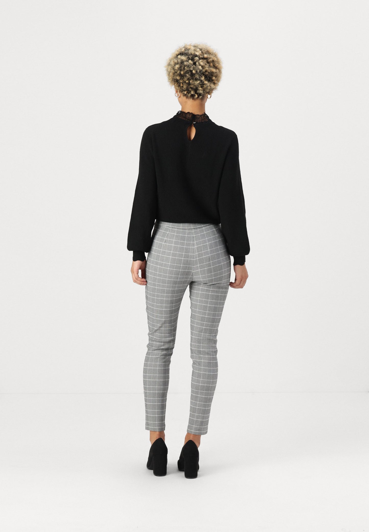 ONLY Petite ONLLOIZA - Leggings - Trousers - White/black
