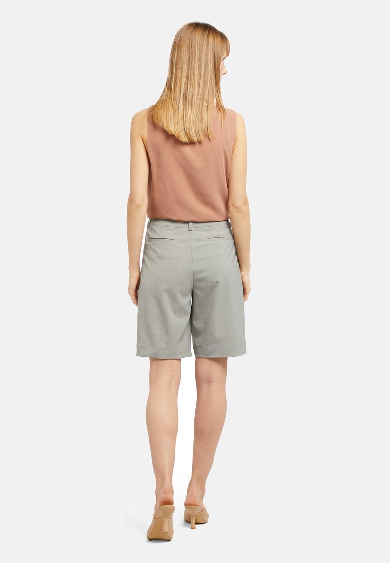  Shorts - Grey