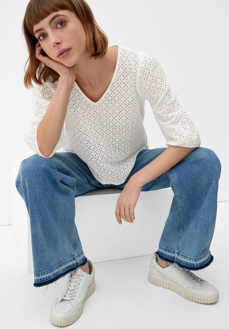 S.Oliver AUS BRODERIE ANGLAISE - Bluse - Ecru