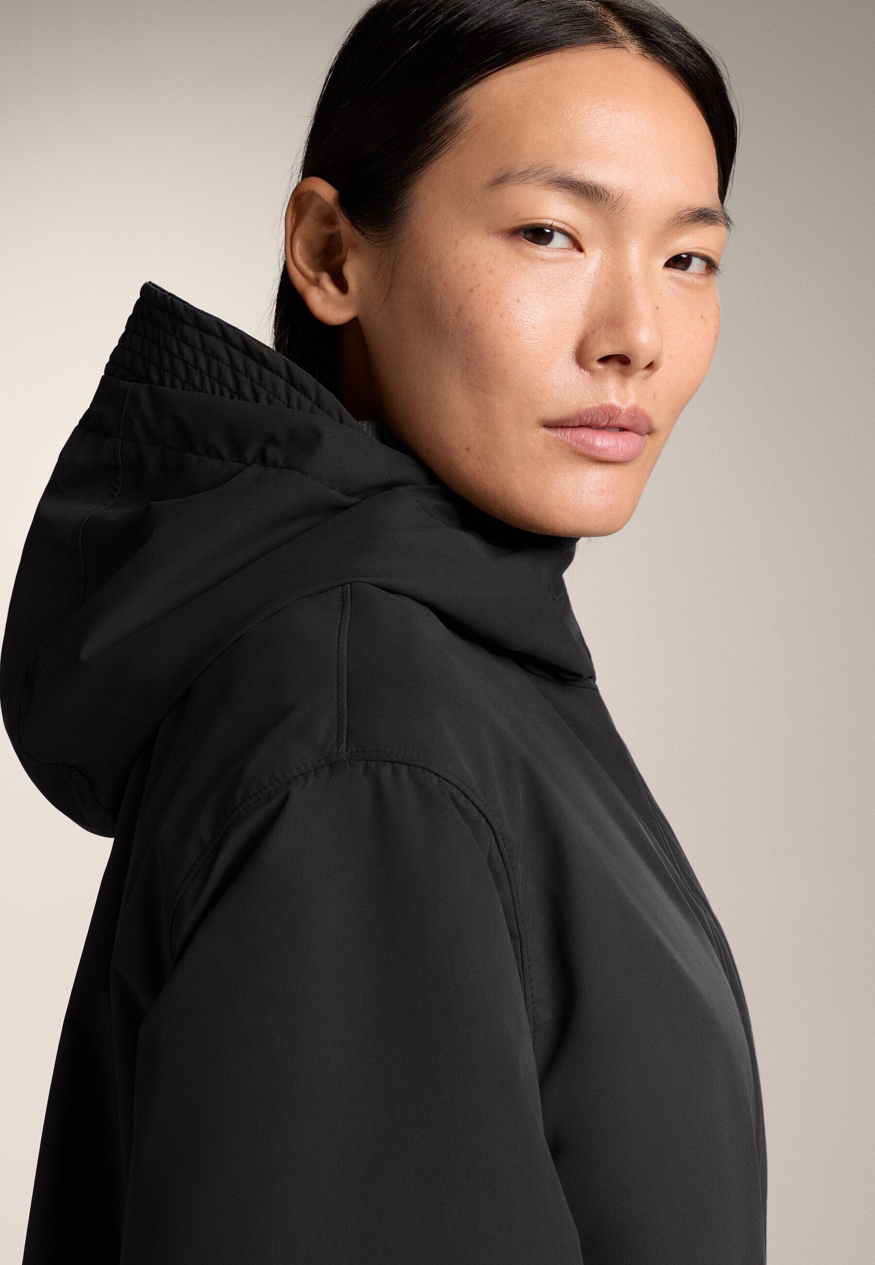 Oysho FELLEX® AEROGEL 10K WATERPROOF LONG PADDED - Waterproof Jacket - Black