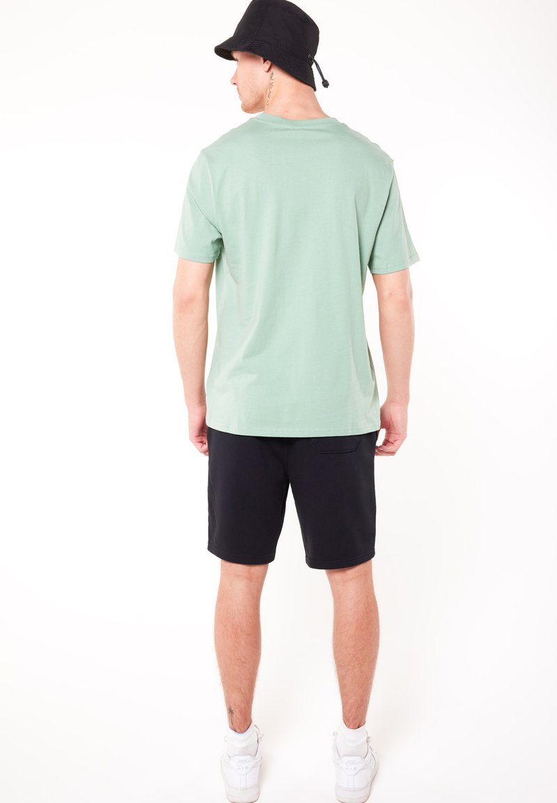  SEVAN - Shorts - Black