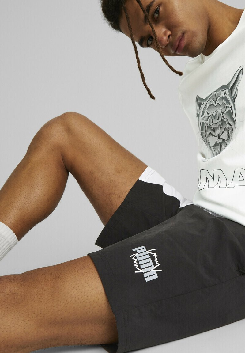 Puma CLYDE - Kurze Sporthose - Black White