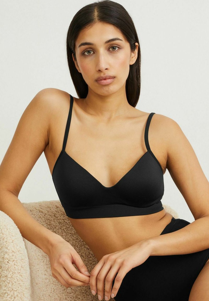  Triangel BH - Black