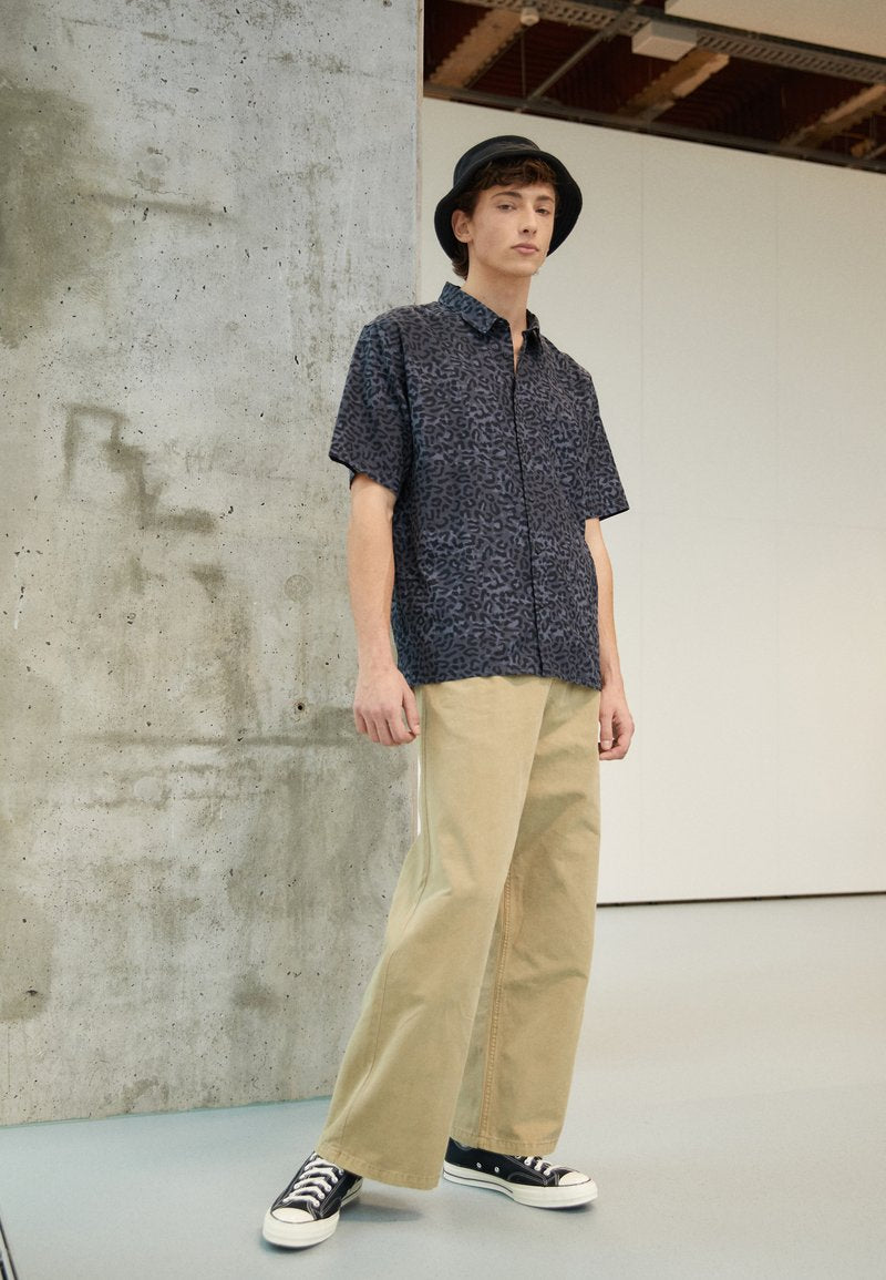 Quiksilver AUTHENTIC INFLUENCED - Hemd - Tarmac Saturn