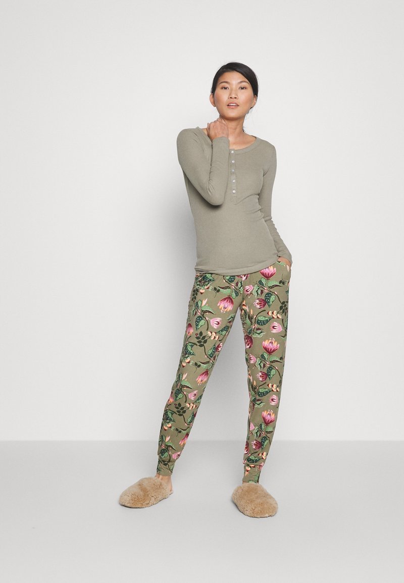  PANT FULL BLOOM - Nachtwäsche Hose - Green