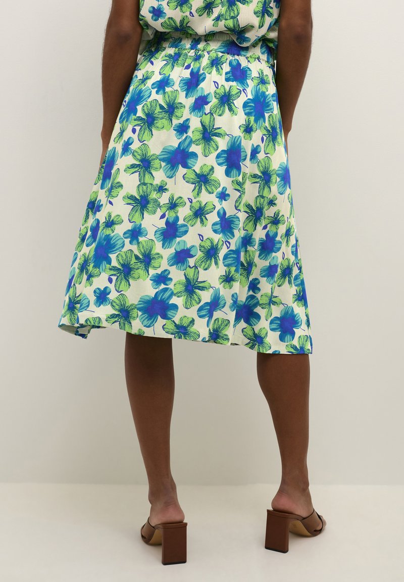 Kaffe MELINA - A-Linien-Rock - Green And Blue Digital Flower