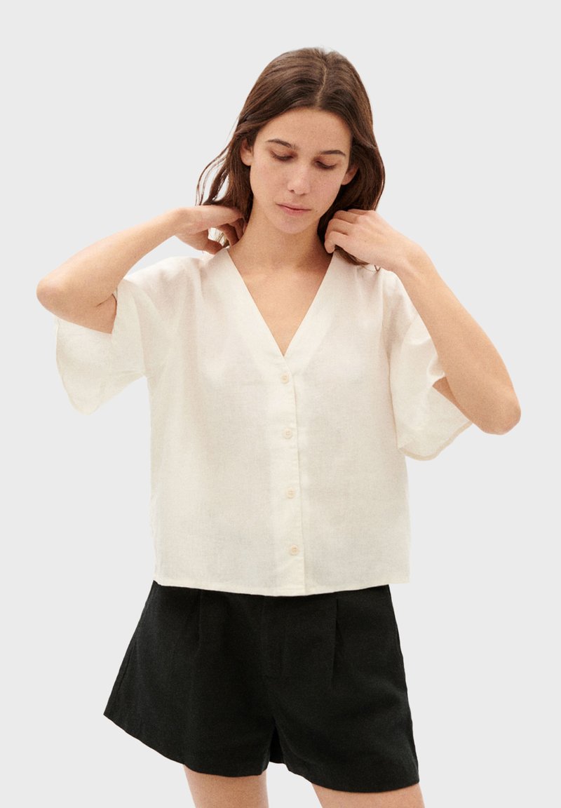 Thinking Mu NARCISO - Shorts - Black