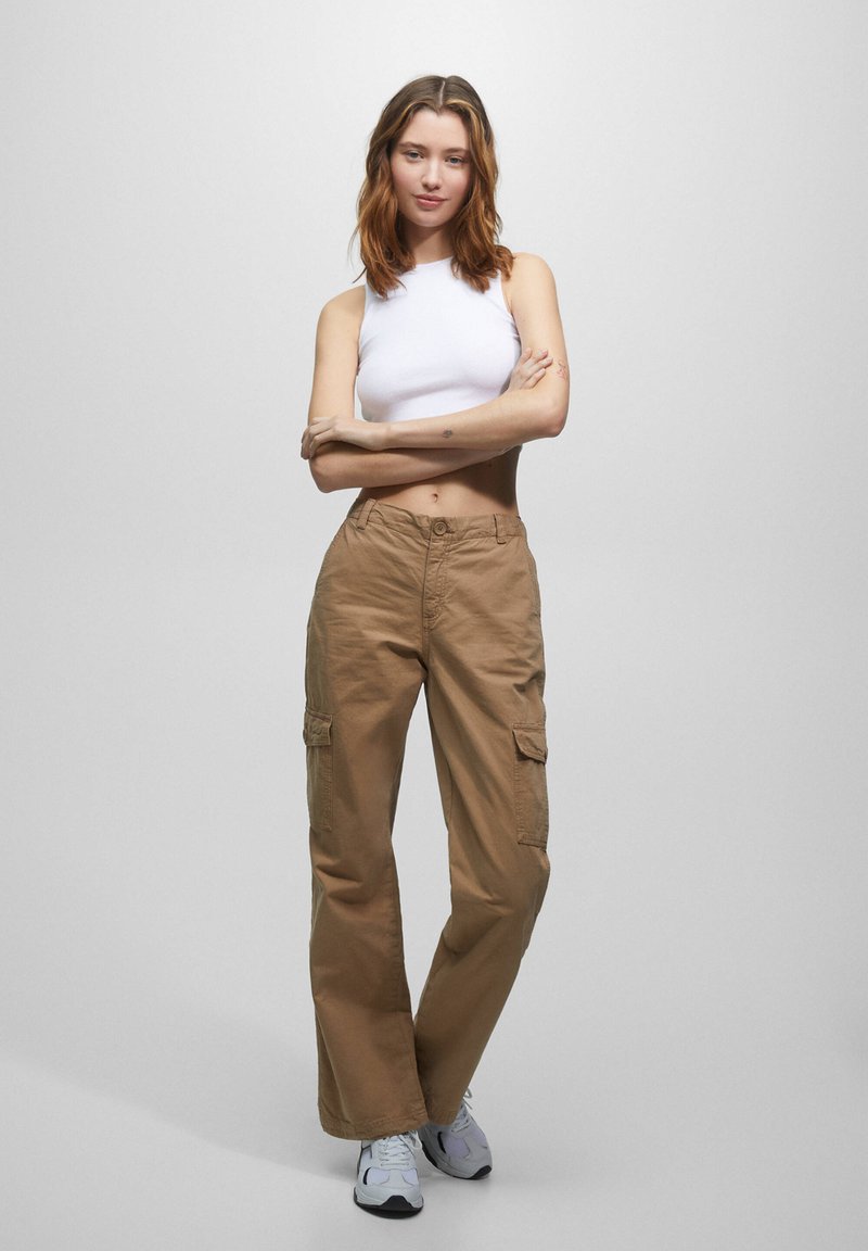 PULL & BEAR Cargohose - Ochre