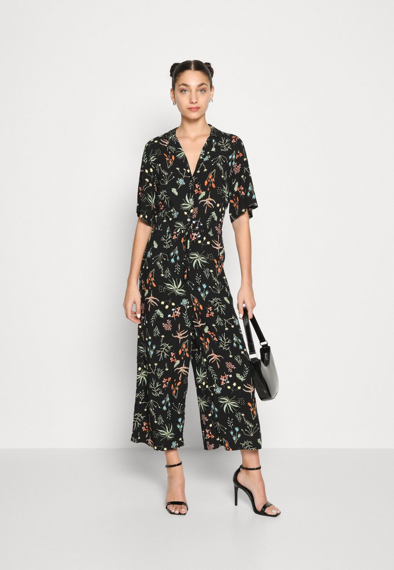 Soaked In Luxury INDRE ZAYA - Jumpsuit - Black
