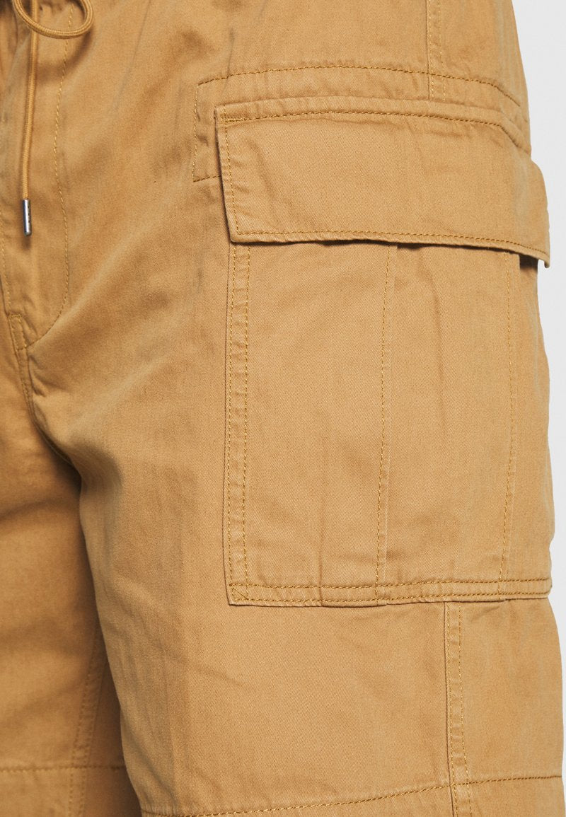  CARGO SHORT STYLE - Shorts - Neutrals