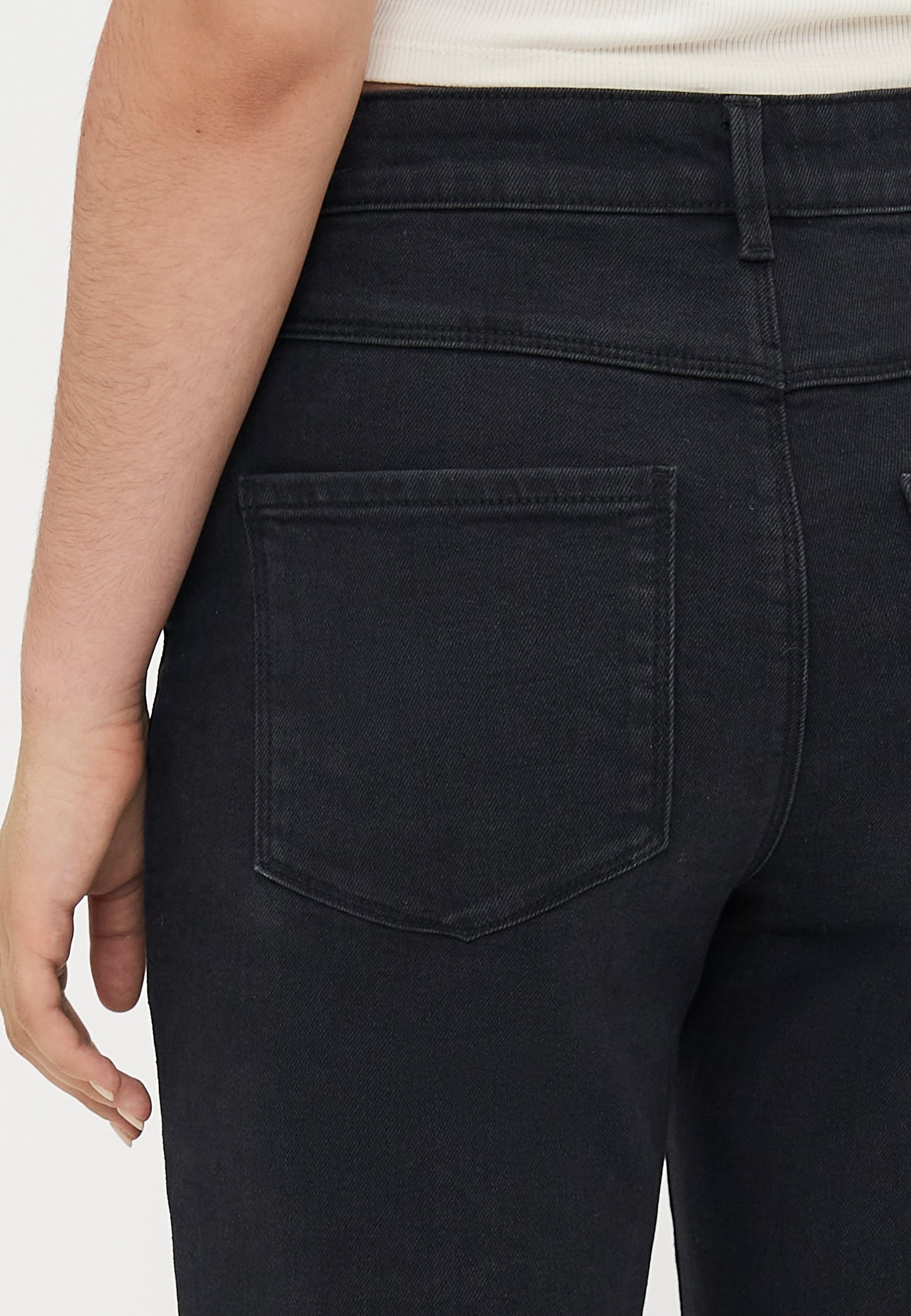 ONLY Petite ONLHENNI LIFE - Flared Jeans - Washed Black
