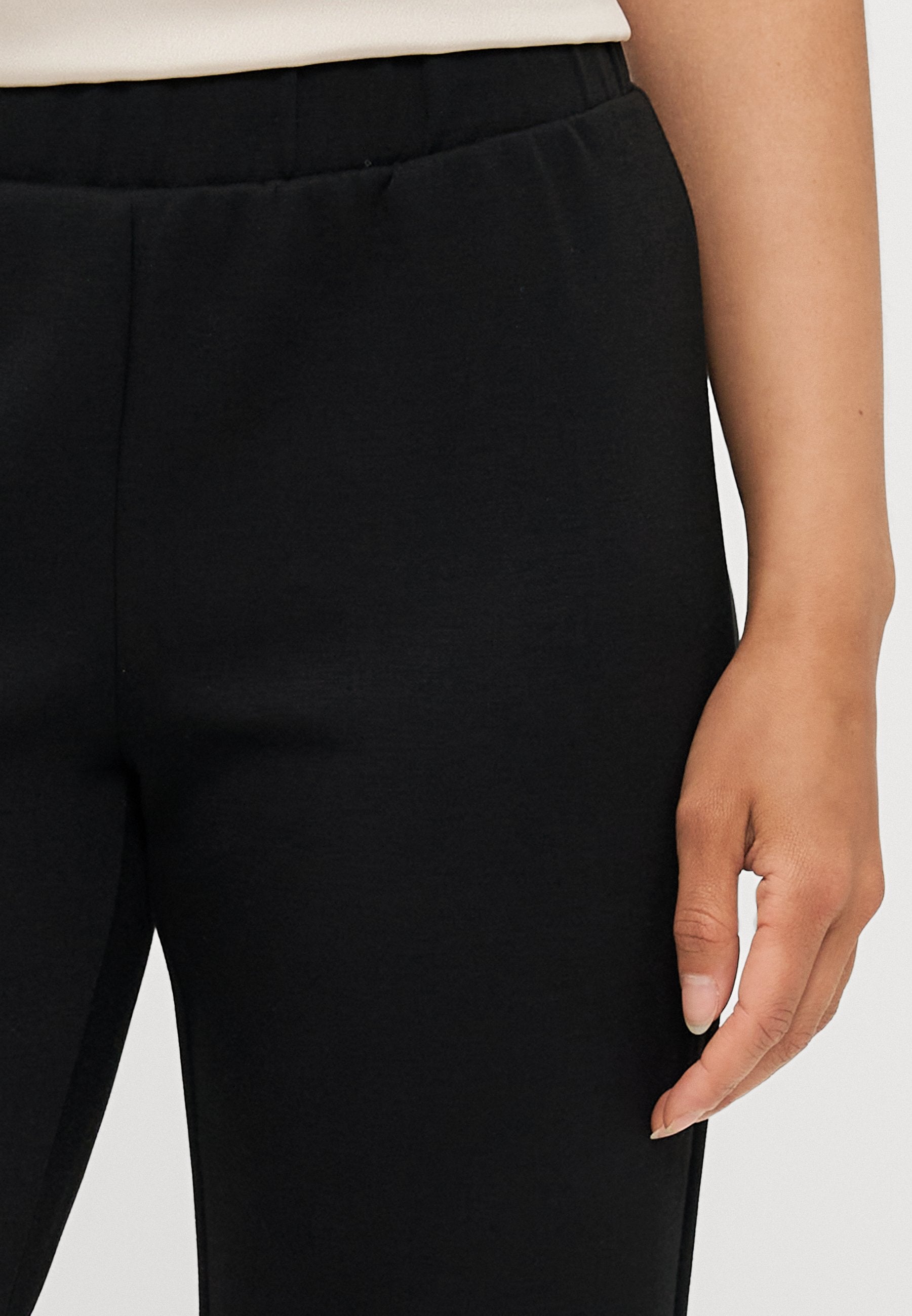 ONLY Petite ONLSCARLETT FLARED - Trousers - Black