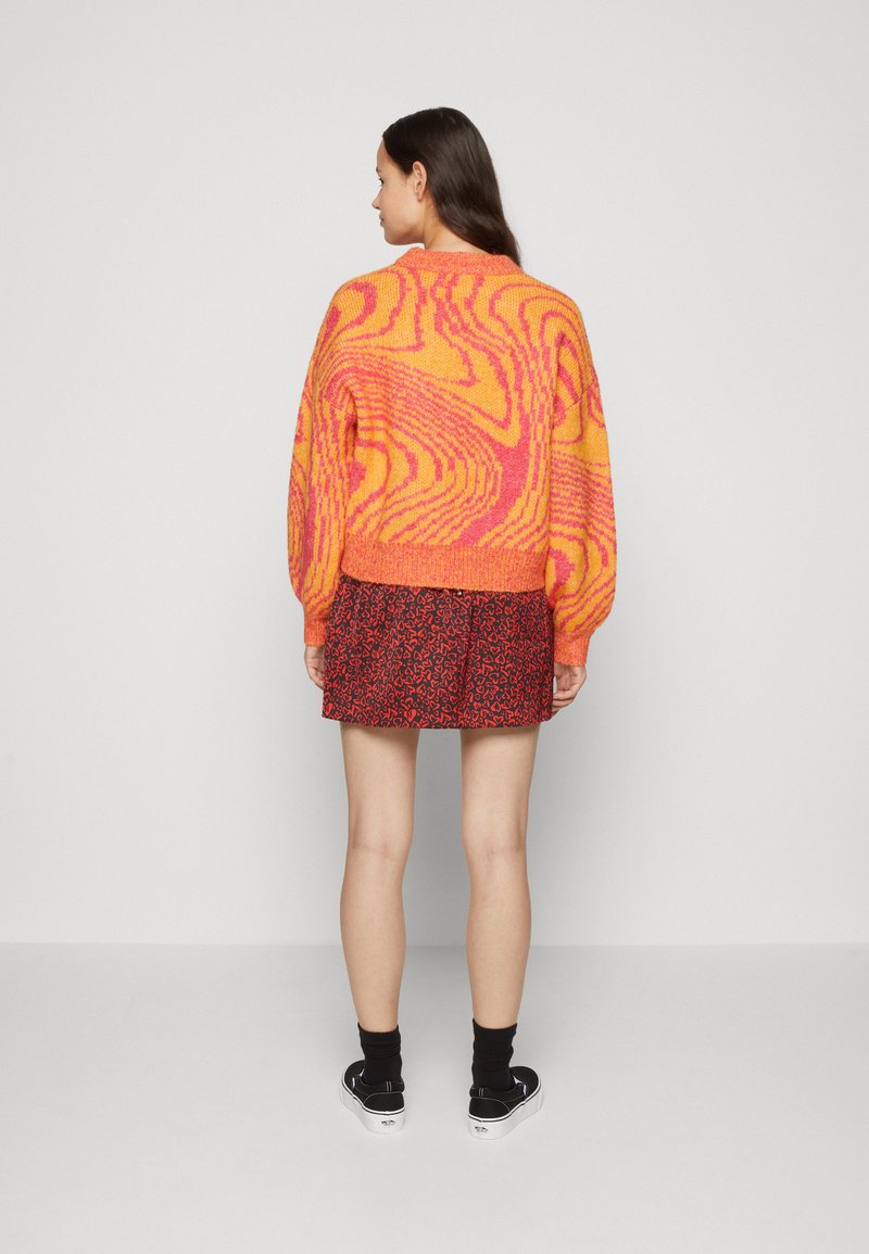 Pieces PCMARA - Strickpullover - Apricot