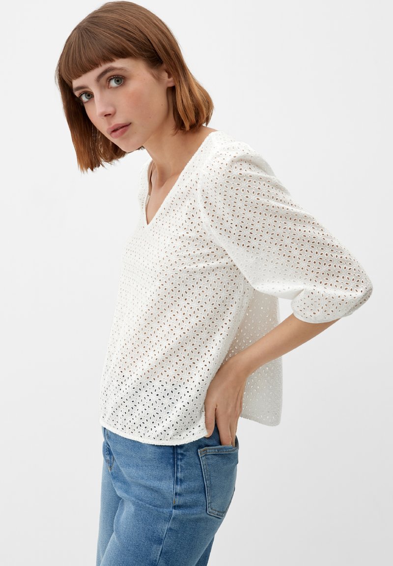 S.Oliver AUS BRODERIE ANGLAISE - Bluse - Ecru