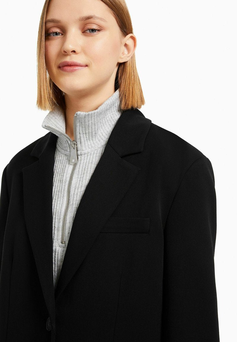 BERSHKA TAILORED CUT - Kurzmantel - Black