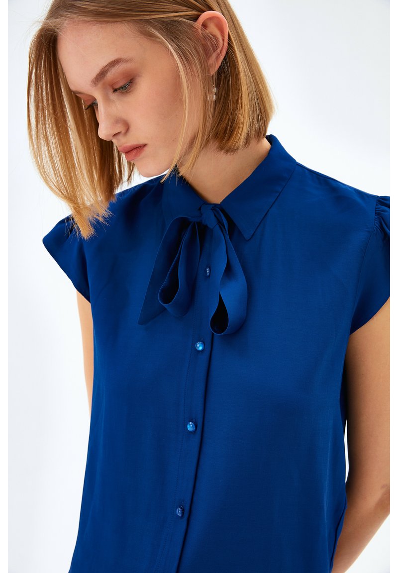  POLO COLLAR - Hemdbluse - Sax