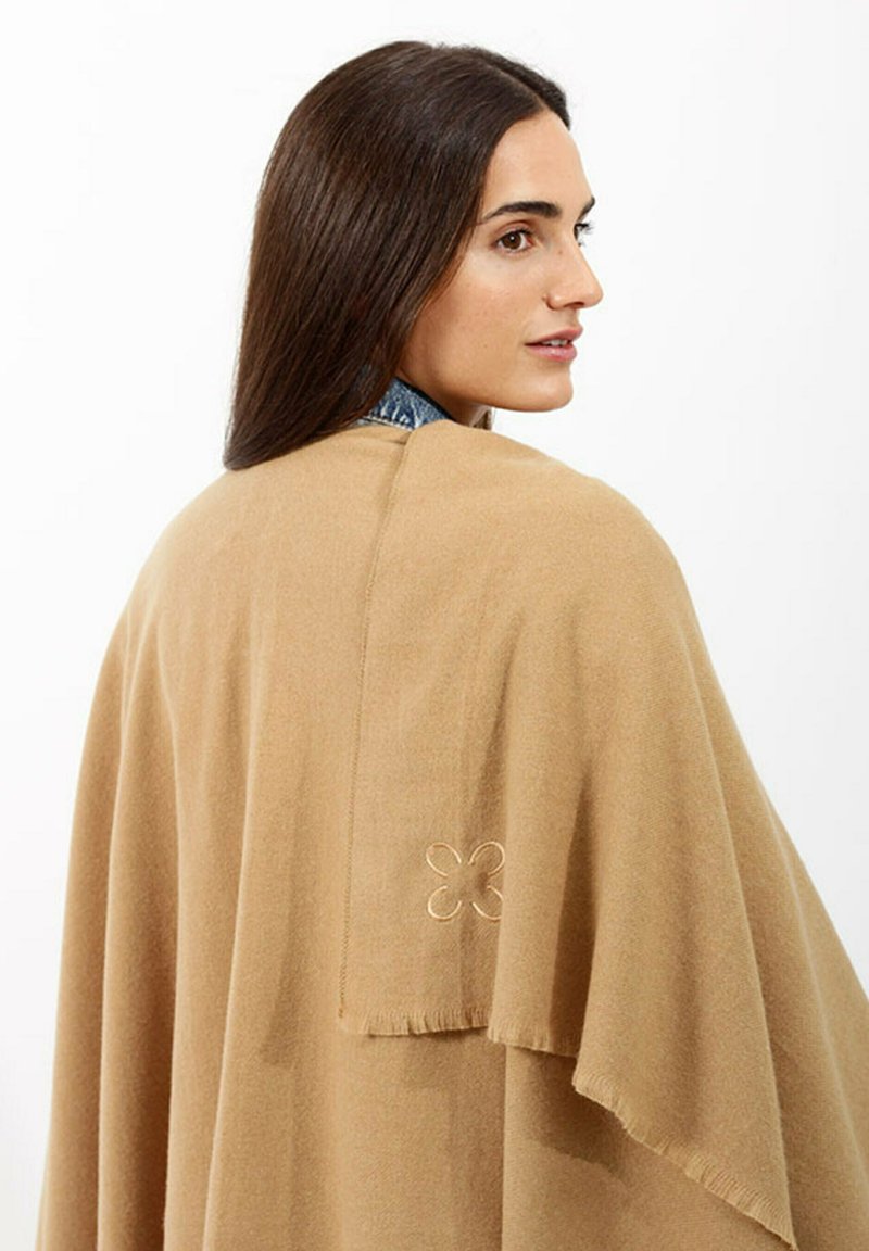 Codello COZY HYGGE - Cape - Camel