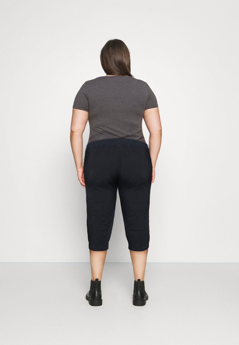  CAPRI PANTS - Shorts - Midnight Marine