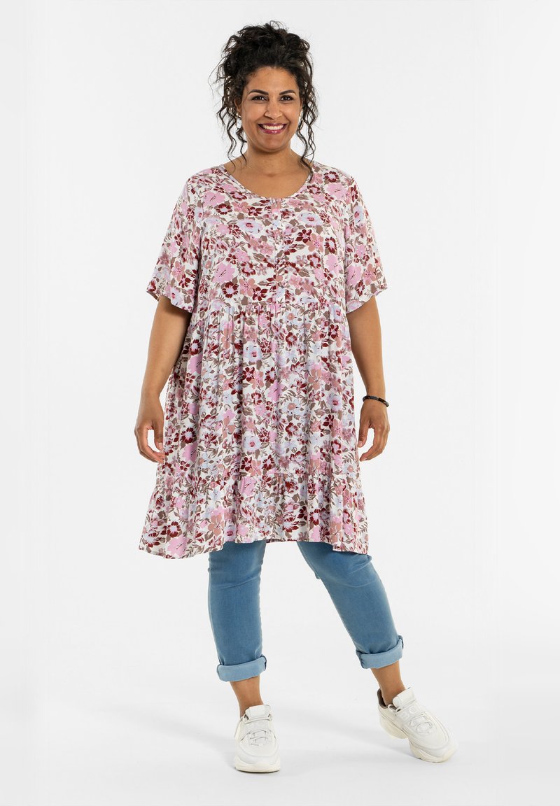 Studio ALIDA - Freizeitkleid - Light Pink Flowers
