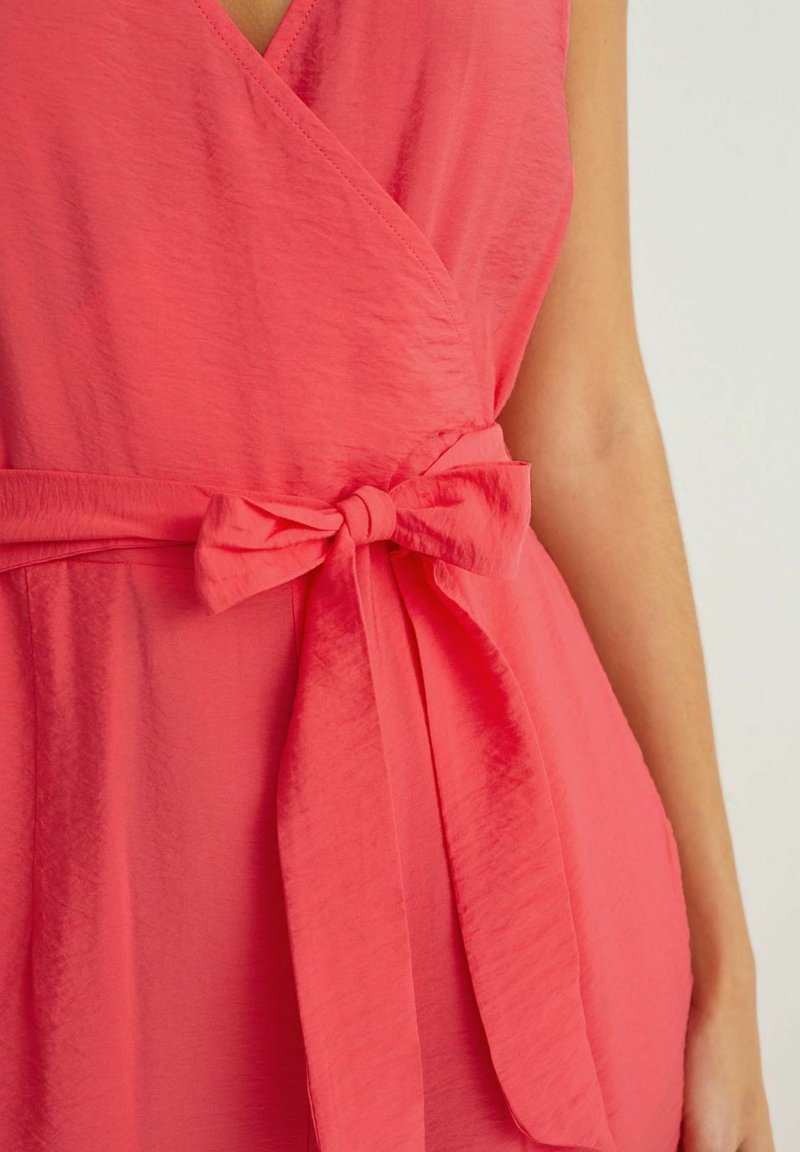  Jumpsuit - Pink