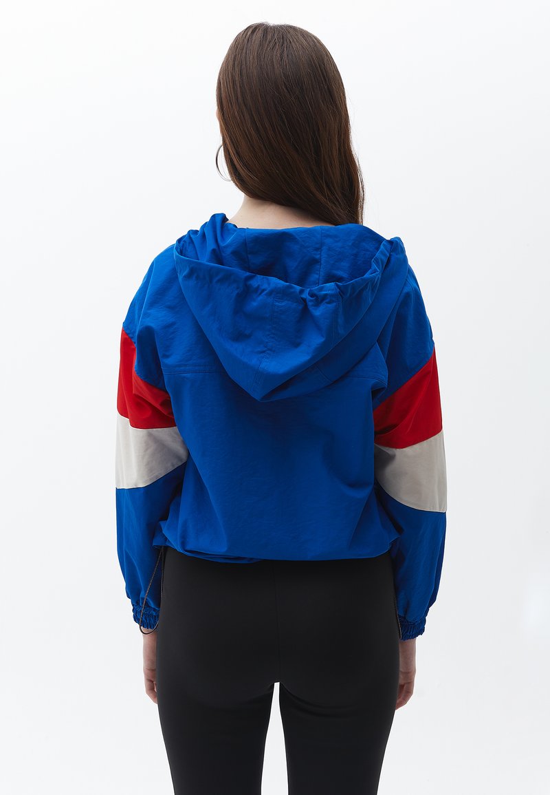  RAIN COAT WITH CANGAROO POCKET - Leichte Jacke - Mix Comb