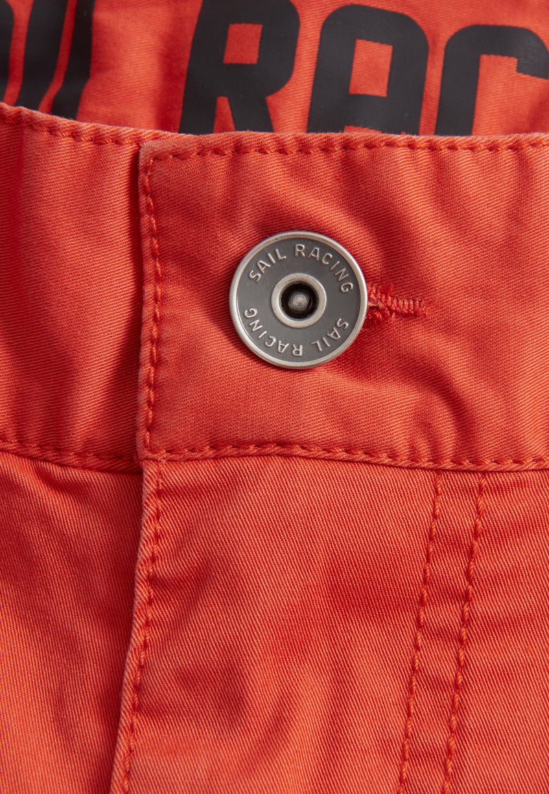 Sail Racing HELMSMAN - Shorts - Red Crimson