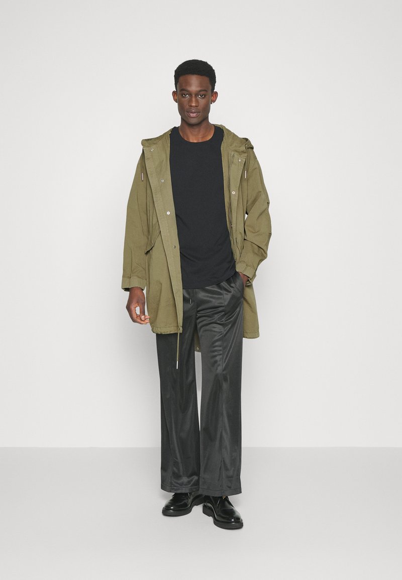 DRYKORN MENITO - Parka - Green