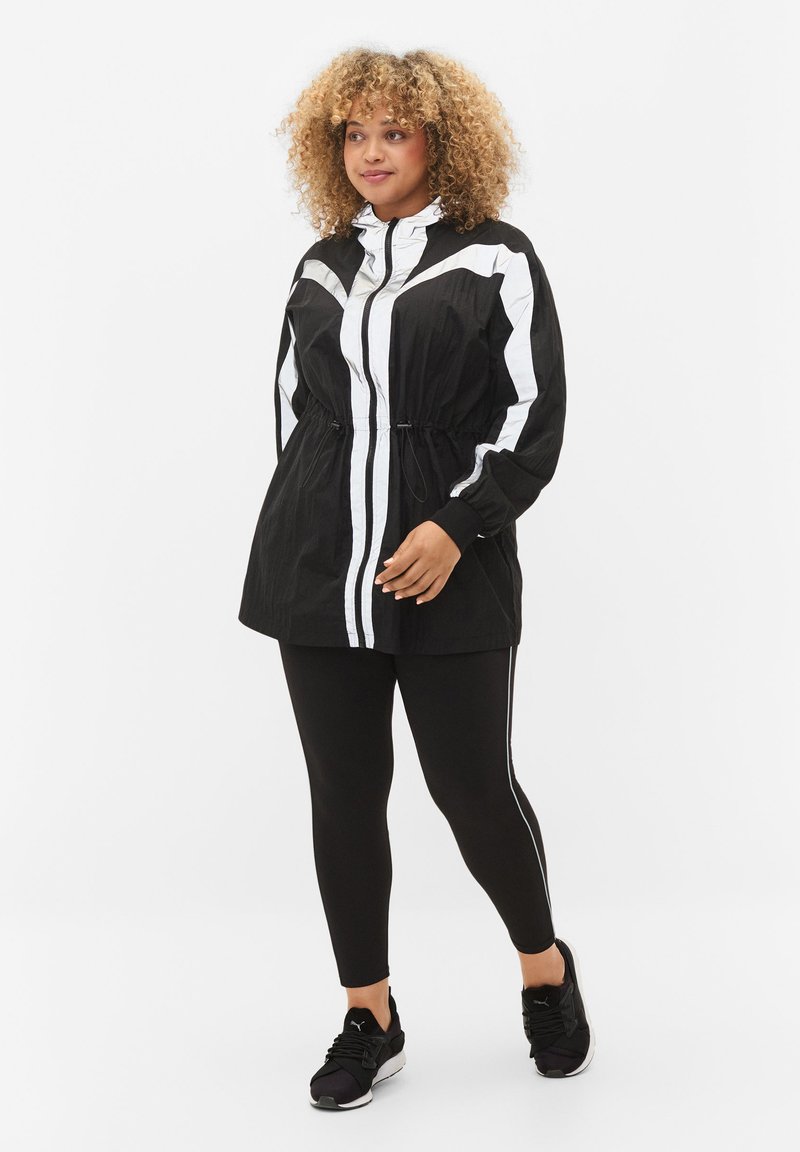  WITH REFLECTIVE DETAILS AND ADJUSTABLE WAIST - Trainingsjacke - Black W Reflex