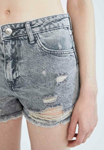 DeFacto HOT SHORT - Jeans Shorts - Grey