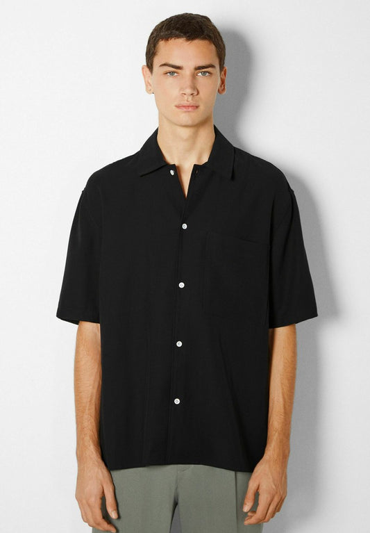 BERSHKA RELAXED FIT - Hemd - Black