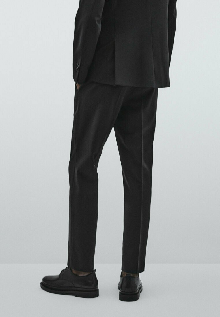 Massimo Dutti STUDIO - Anzughose - Black