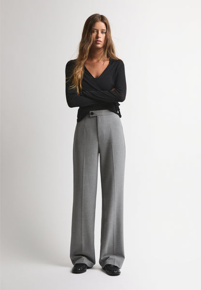 PULL & BEAR STRAIGHT-LEG DARTED -SMART - Trousers - Grey