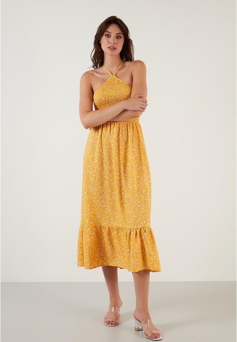 LELA REGULAR FIT - Freizeitkleid - Yellow