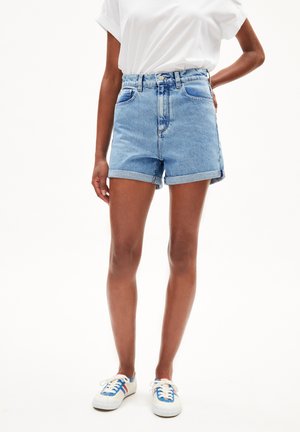 Armedangels FREYMAA - Jeans Shorts - Washed Down Black