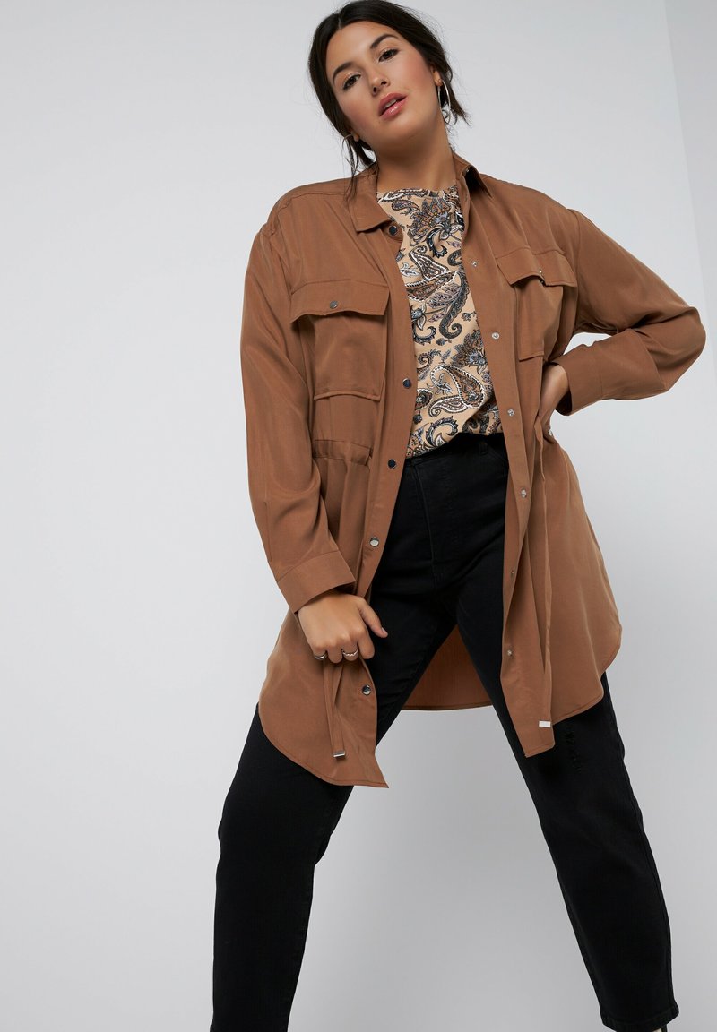  Hemdbluse - Caramel