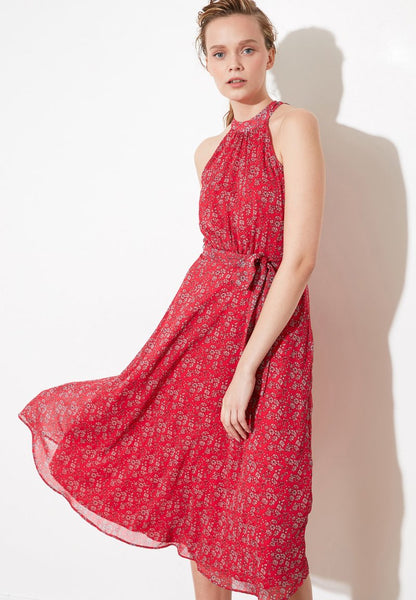 Trendyol Freizeitkleid - Pink