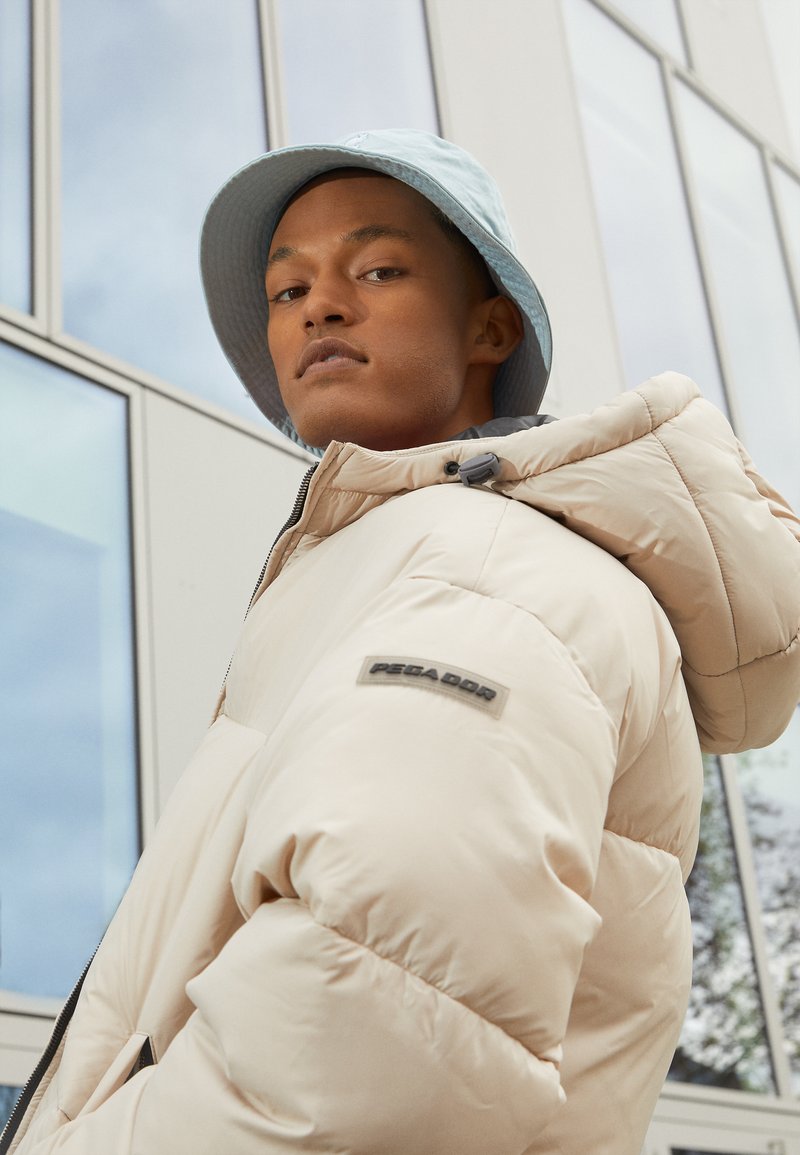Pegador PULA HOODED PUFFER JACKET - Winterjacke - Vanilla