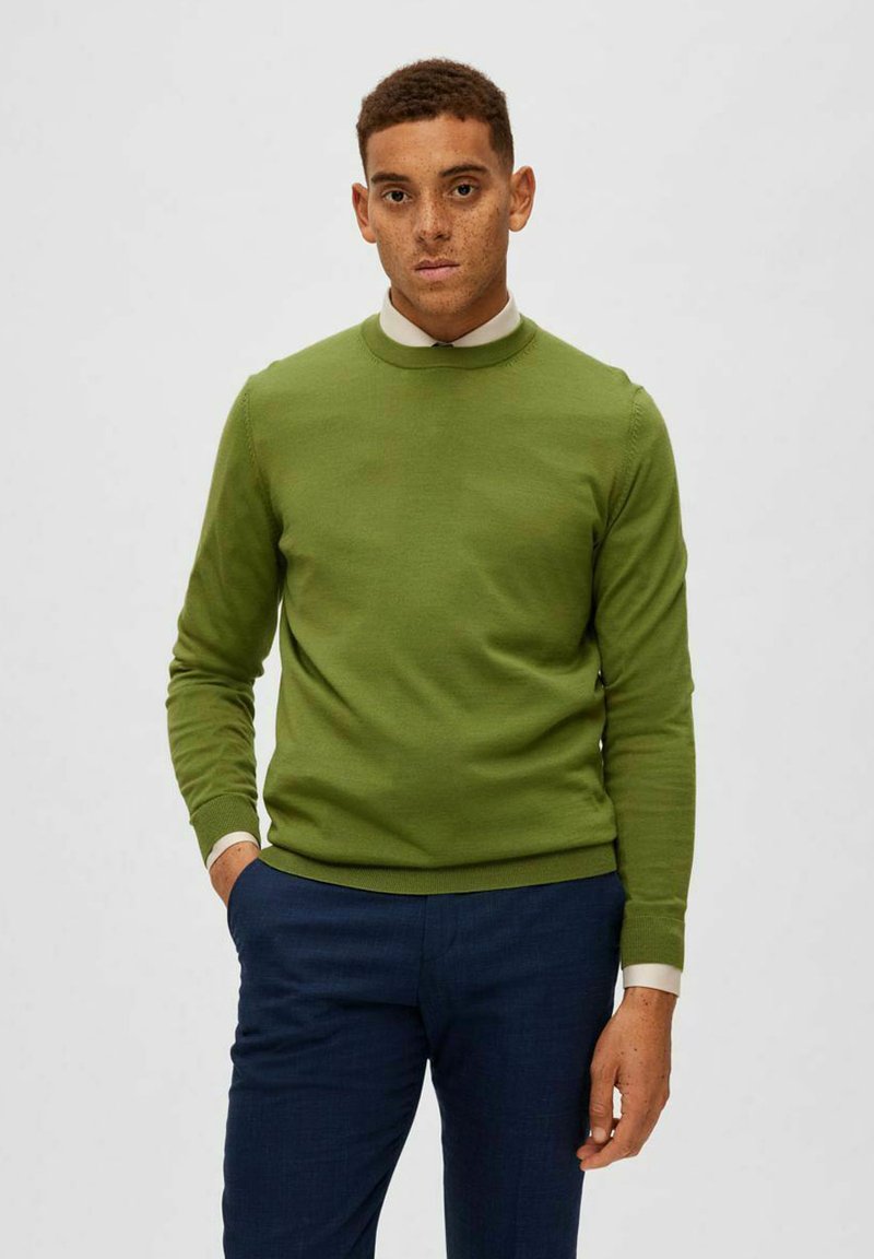 Selected Homme SLHTOWN MAX CREW NECK B NOOS - Strickpullover - Olive Branch